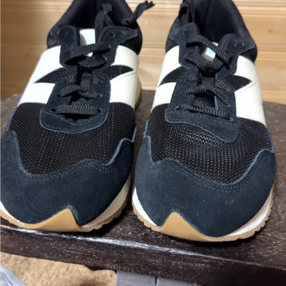 New Balance Black White Tan Athletic Sneakers